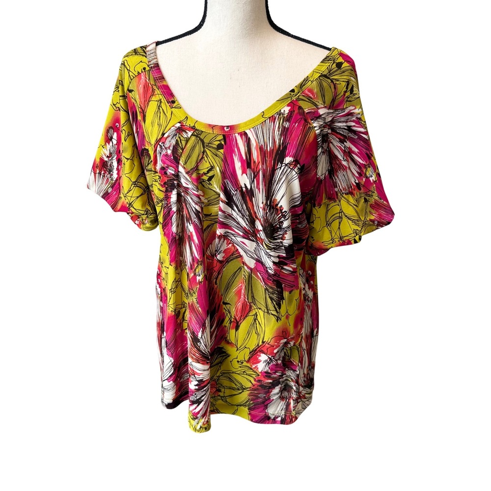 St. John Women XL Silk Floral Blouse Lime Pink Scoop Neck Short Sleeve Luxury